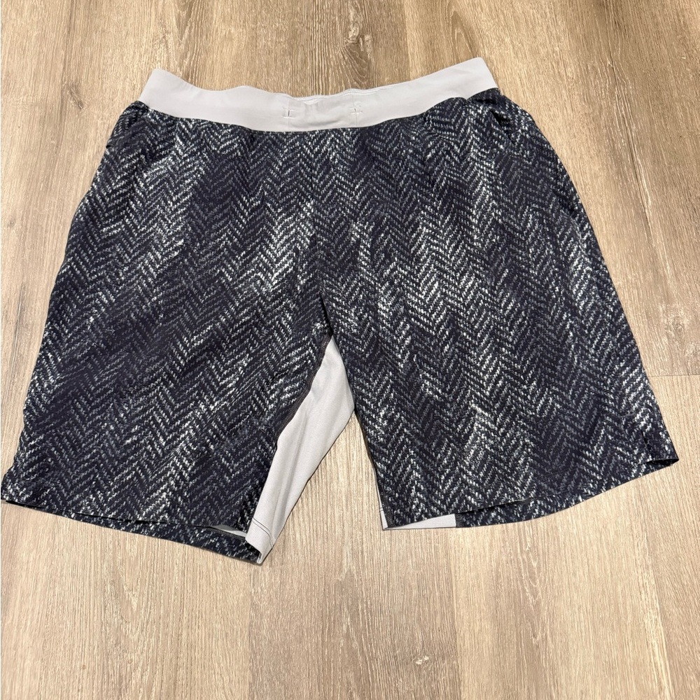Men's Black and Gray Patterned Shorts